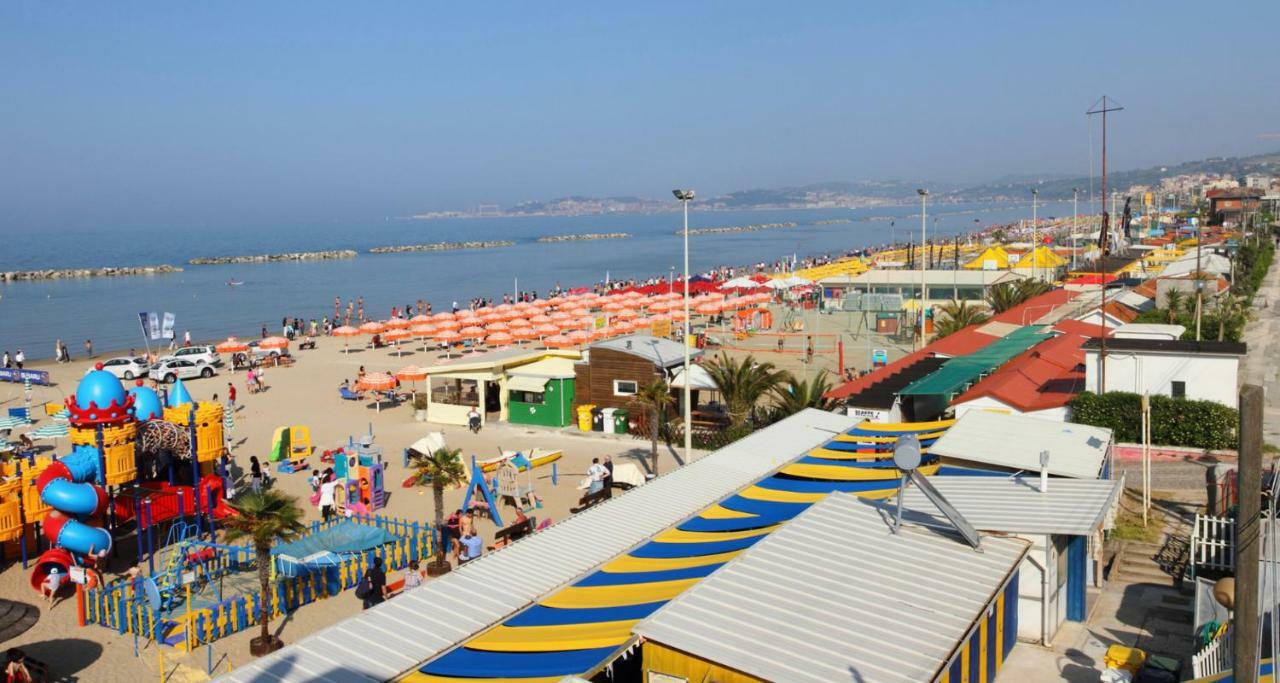 Posappartament Ancona Bagian luar foto